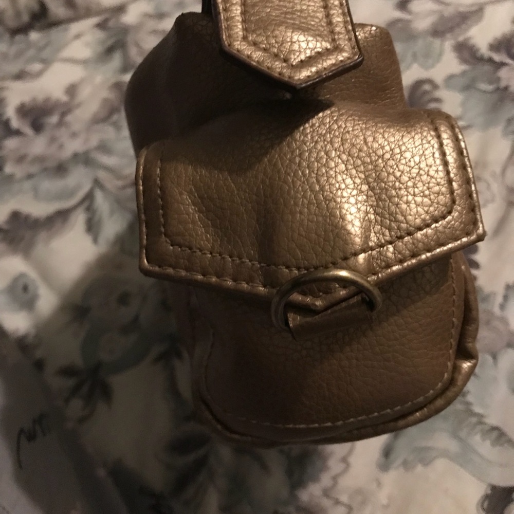 Purse - Picture 3 of 4